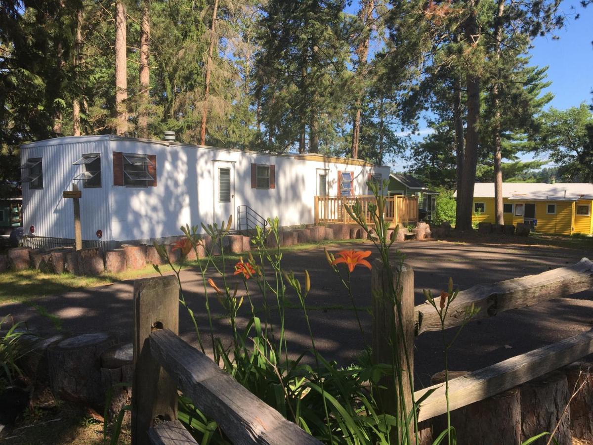 Rainbow'S End Resort Camp Chetek Extérieur photo